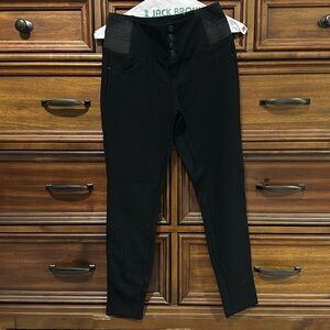 Black jeggings